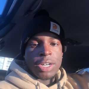 Meet your Posher, Lomoro